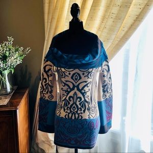 Save the Queen wool sweater